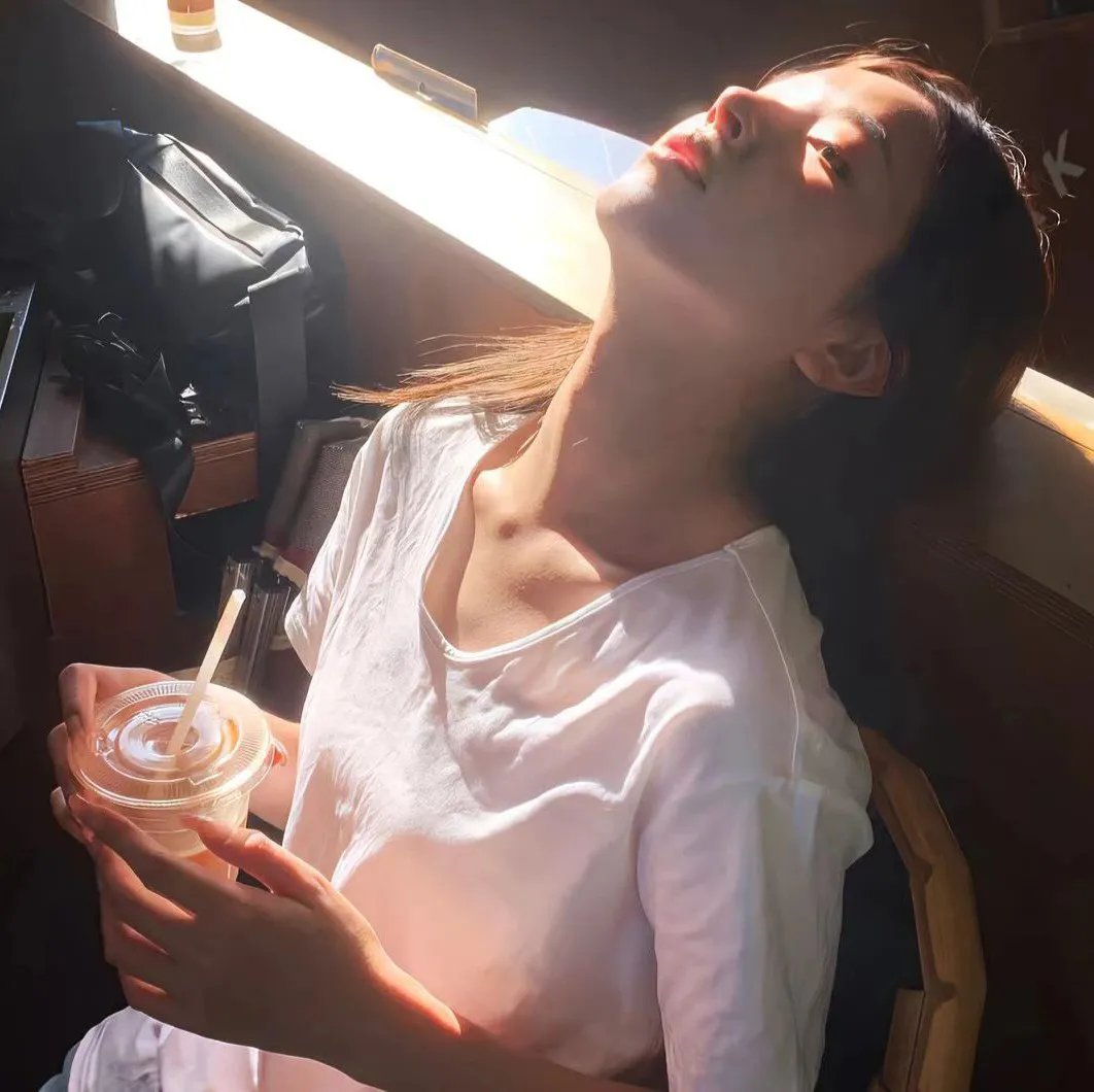 落花流水春去也